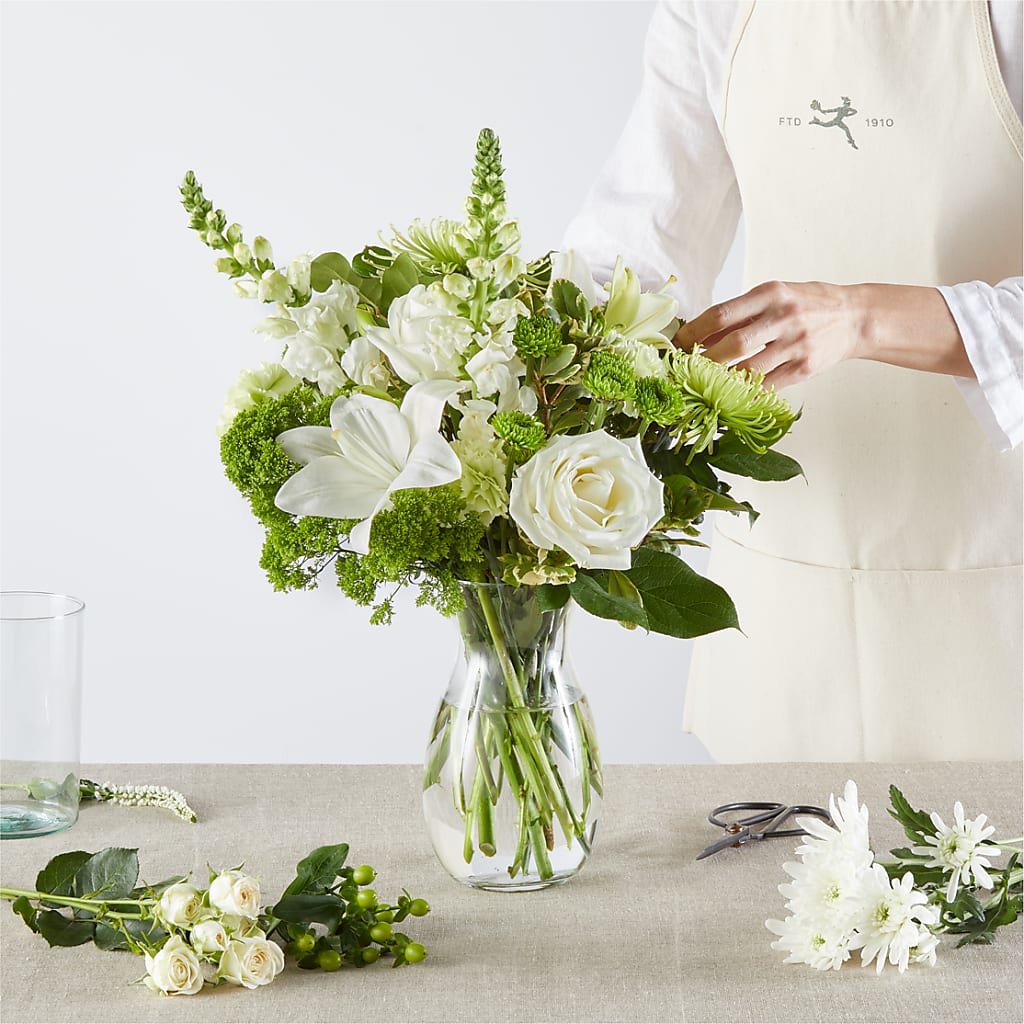 Irish Garden - A Florist Original – Kenyon Ave Floral Co Inc, Wakefield RI