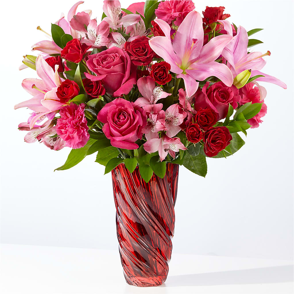 In Love Bouquet with Luxe Swirl Vase – Kenyon Ave Floral Co Inc, Wakefield RI