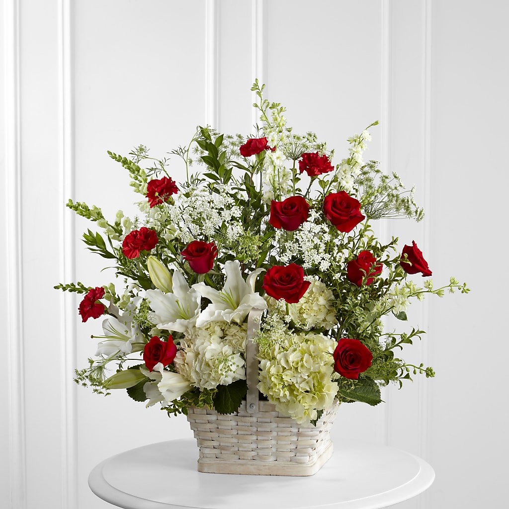 In Loving Memory Arrangement – Kenyon Ave Floral Co Inc, Wakefield RI