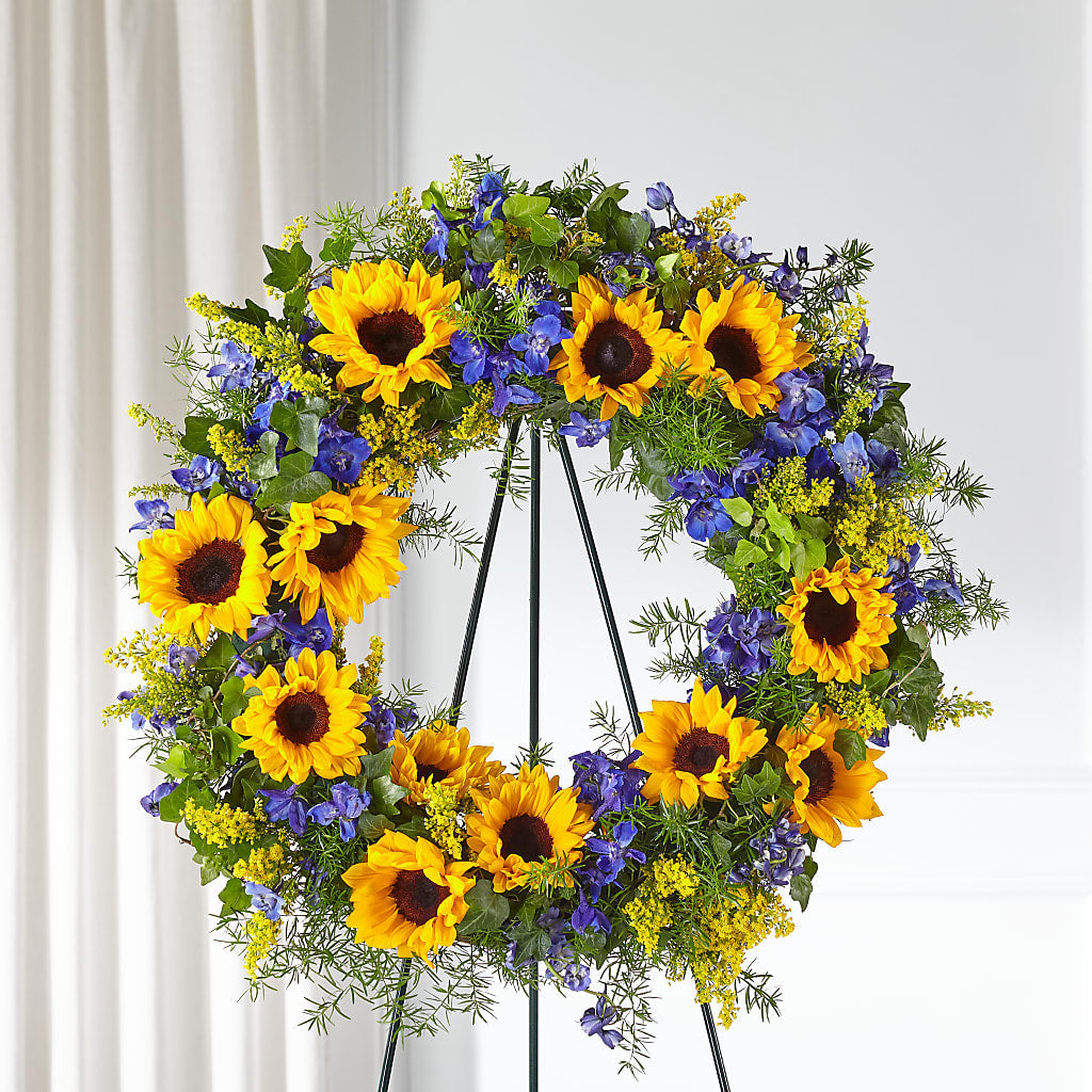 Bright Rays Wreath – Kenyon Ave Floral Co Inc, Wakefield RI