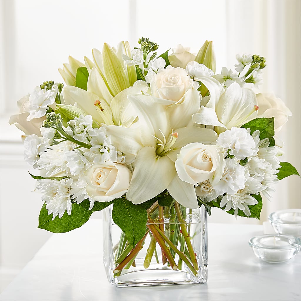 Gentle Breeze Bouquet – Kenyon Ave Floral Co Inc, Wakefield RI