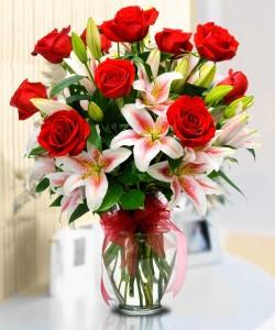 Starry Eyed – Kenyon Ave Floral Co Inc, Wakefield RI