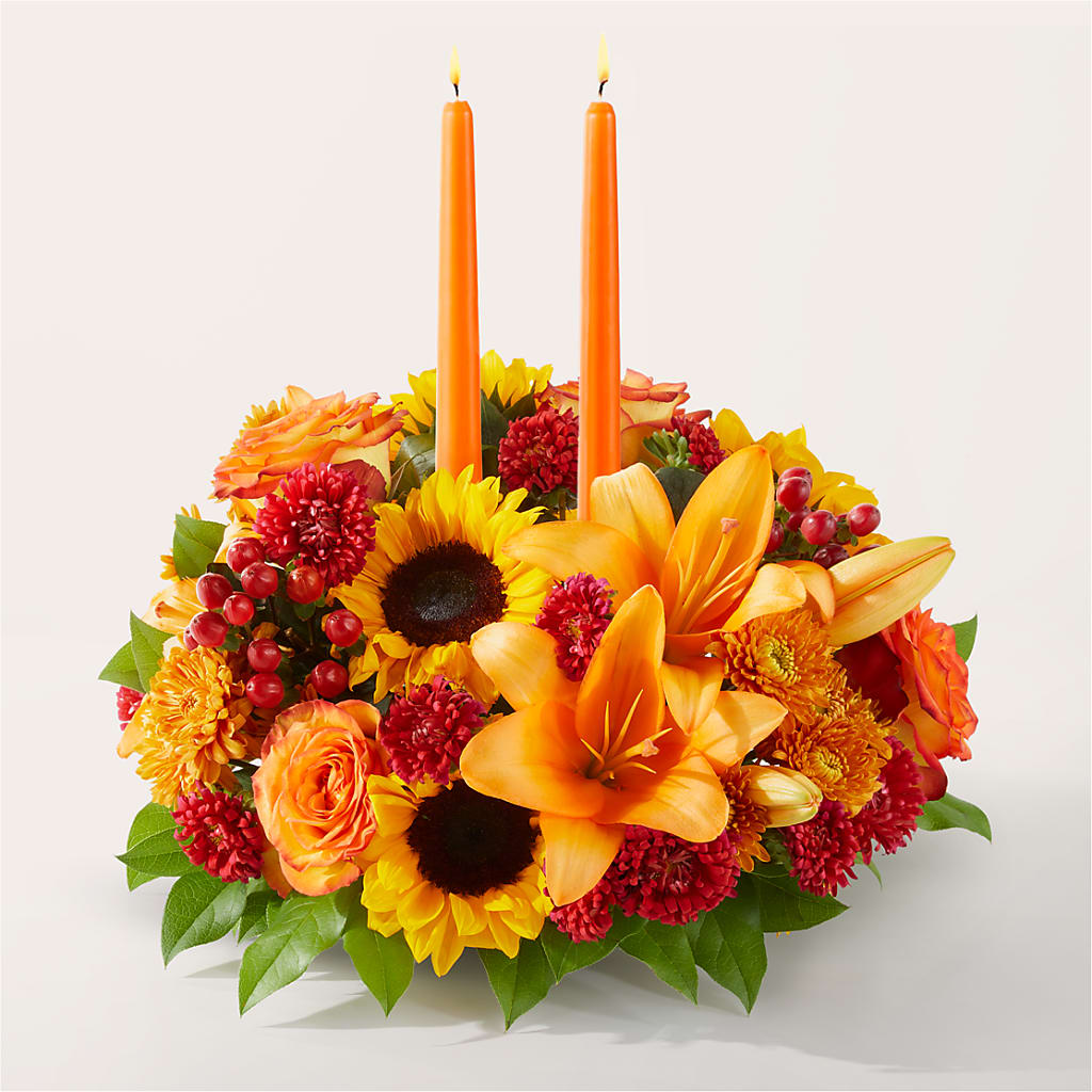 Grateful Centerpiece – Kenyon Ave Floral Co Inc, Wakefield RI