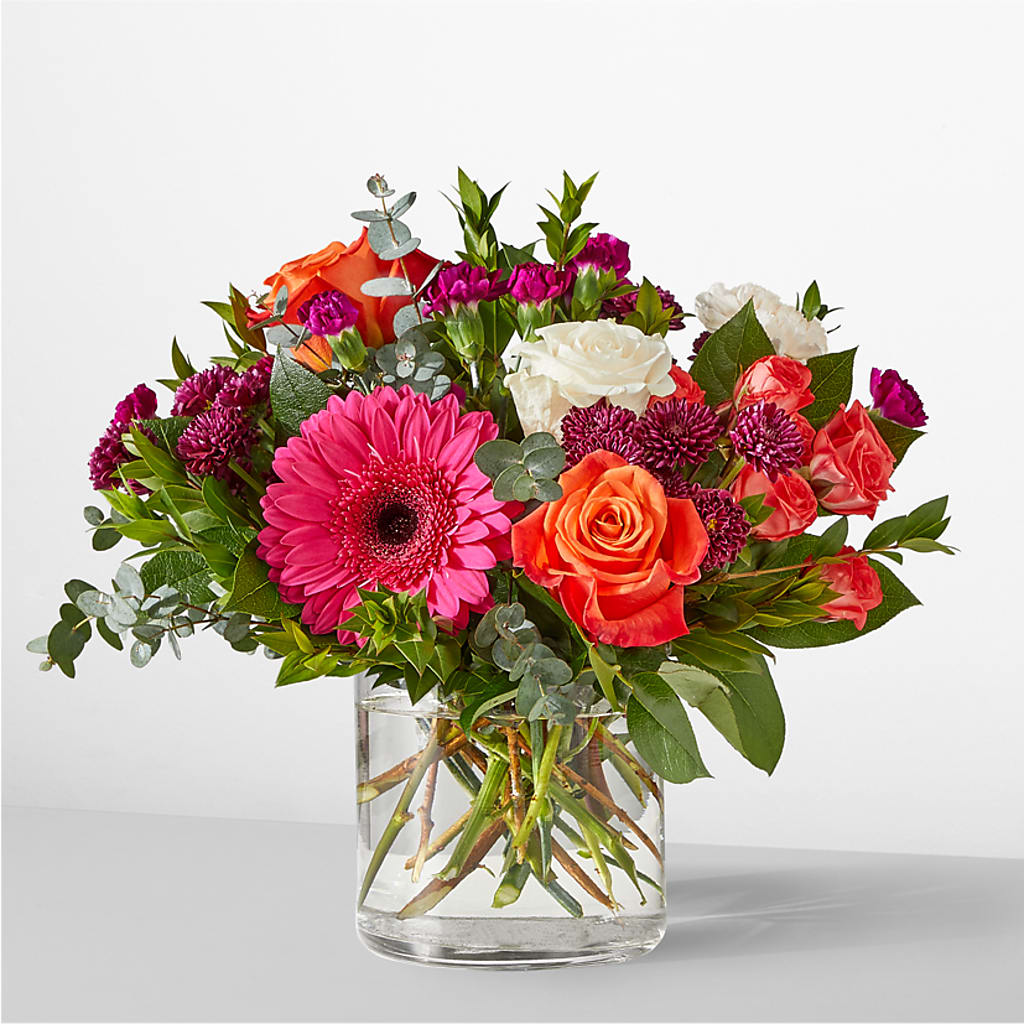 Smell the Roses Bouquet – Kenyon Ave Floral Co Inc, Wakefield RI