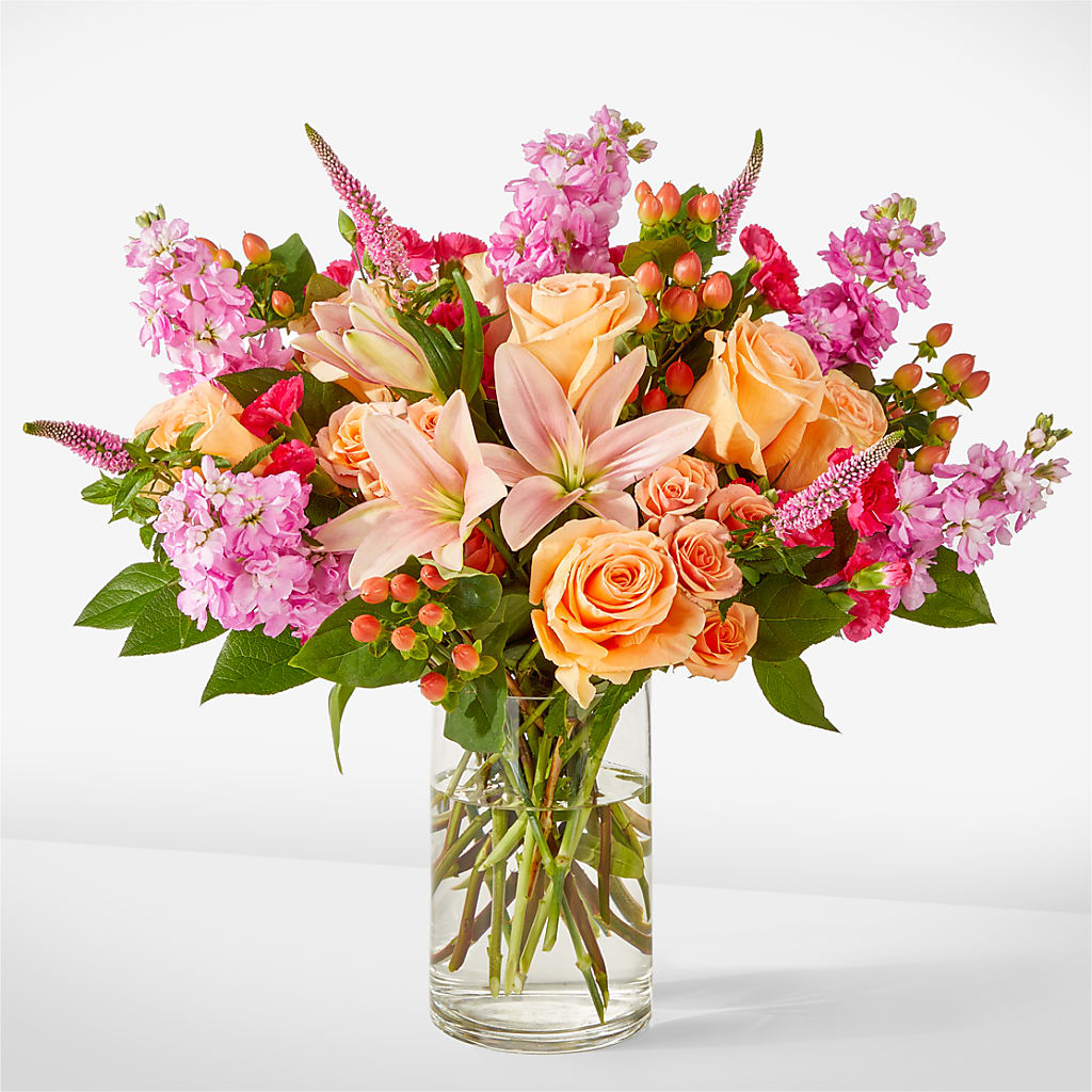 Bisous Bouquet – Kenyon Ave Floral Co Inc, Wakefield RI