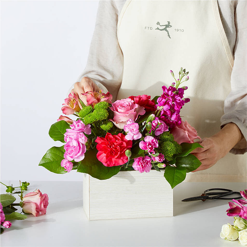 Sweetberry Box – A Florist Original –  Kenyon Ave Floral Co Inc, Wakefield RI