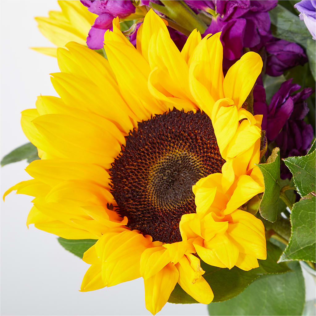 Catching Rays Bouquet –  Kenyon Ave Floral Co Inc, Wakefield RI
