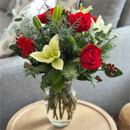 Glittering Lights Bouquet –  Kenyon Ave Floral Co Inc, Wakefield RI