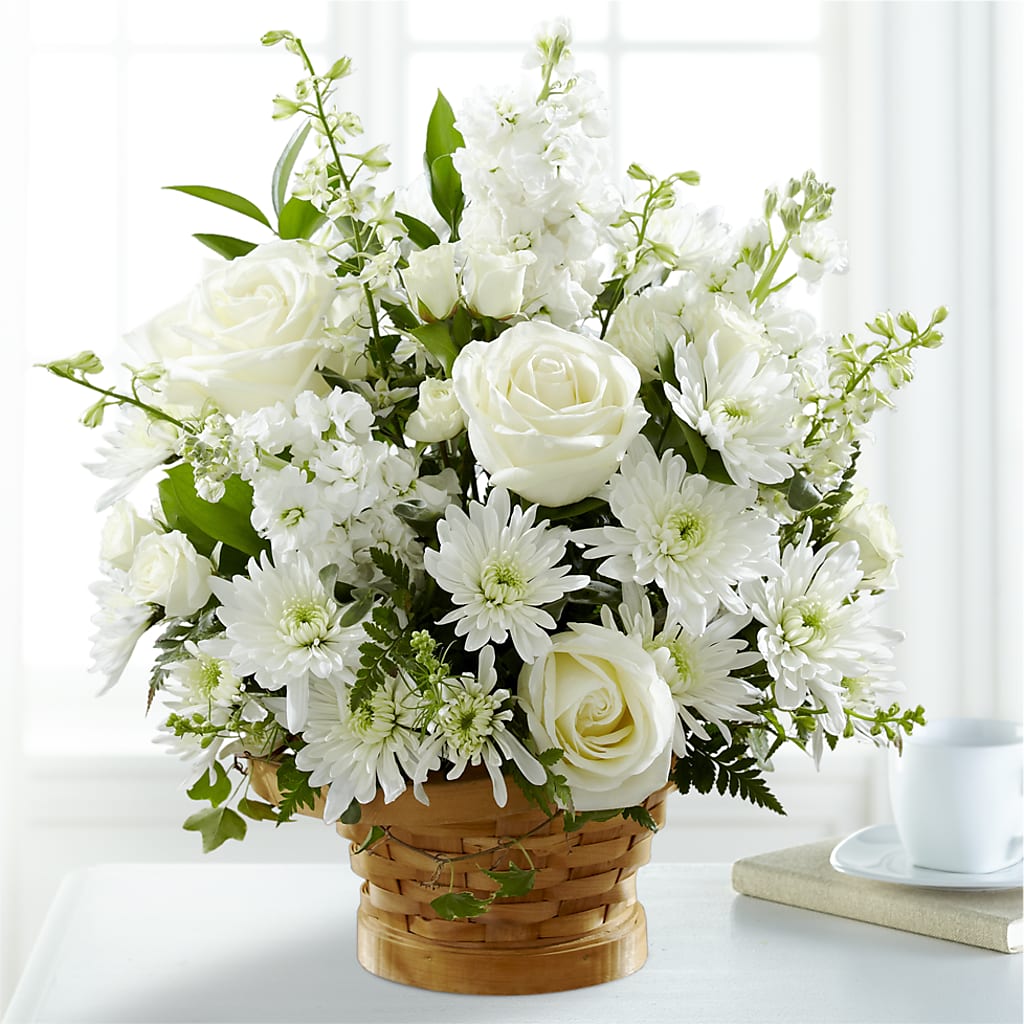 Heartfelt Condolences Arrangement –  Kenyon Ave Floral Co Inc, Wakefield RI
