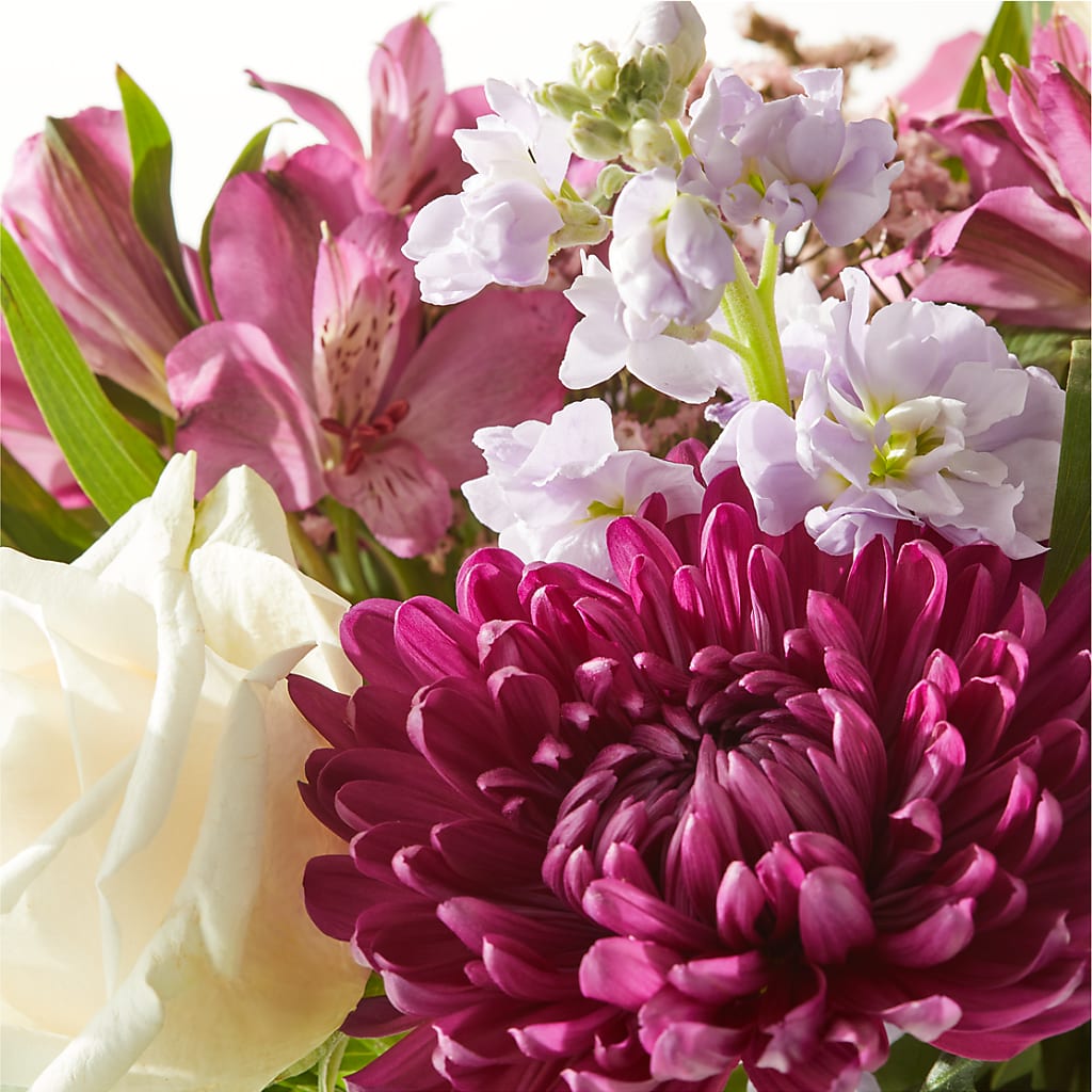Amethyst Dreams Bouquet –  Kenyon Ave Floral Co Inc, Wakefield RI