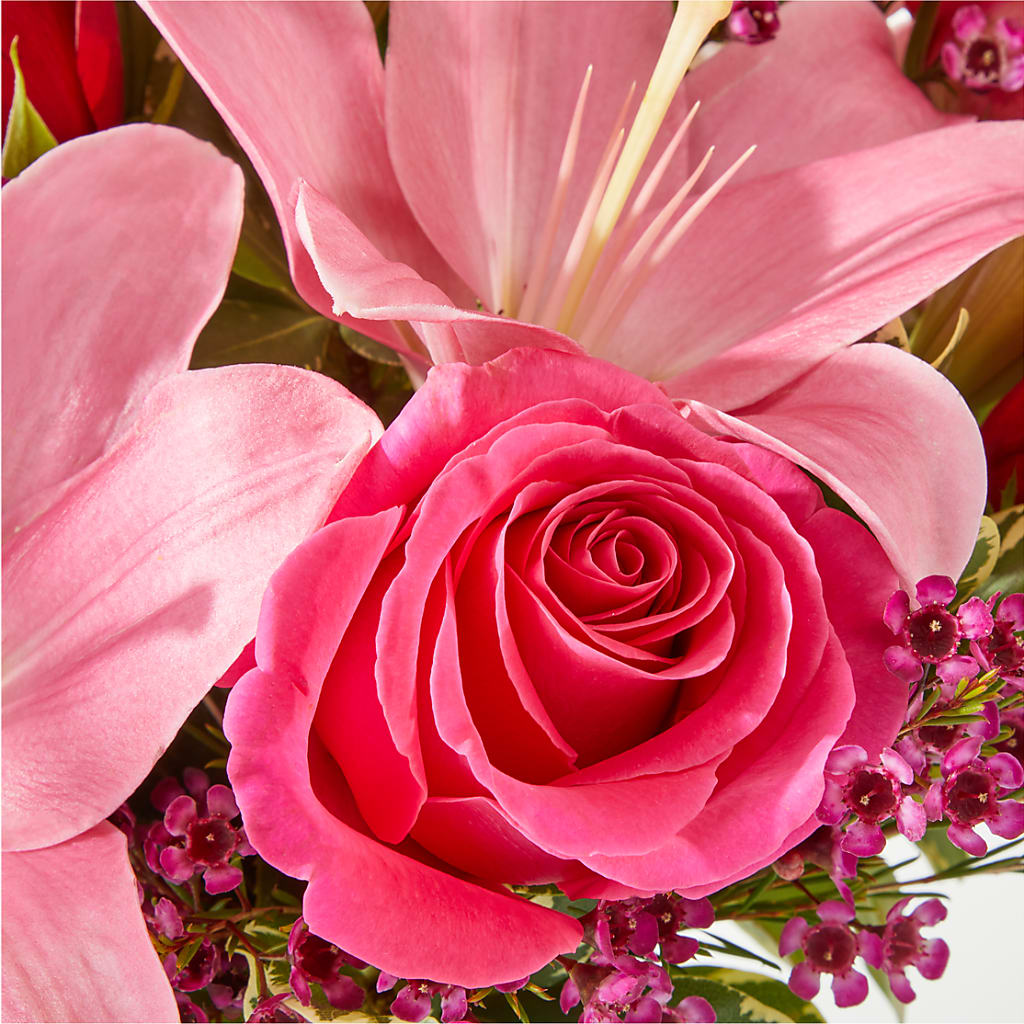 Lucky in Love Bouquet –  Kenyon Ave Floral Co Inc, Wakefield RI