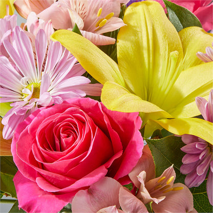 Sprinkles Bouquet –  Kenyon Ave Floral Co Inc, Wakefield RI