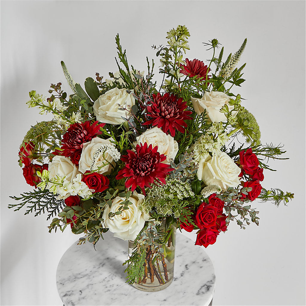 Favorite Traditions Bouquet –  Kenyon Ave Floral Co Inc, Wakefield RI