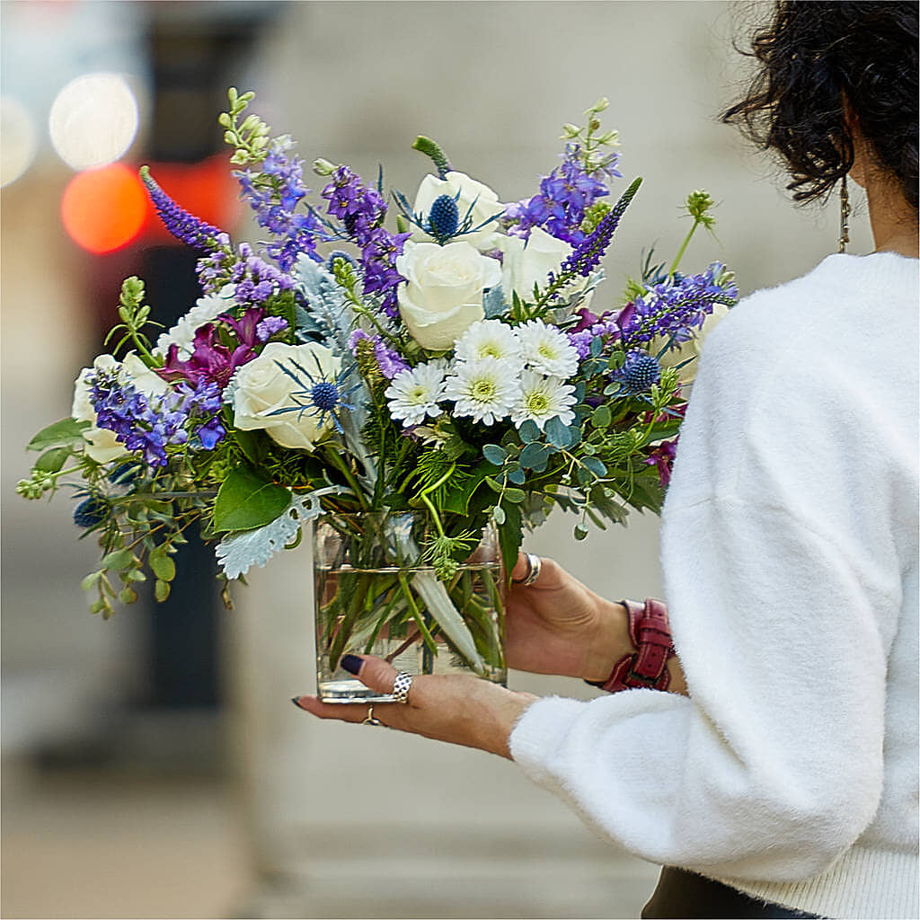 Shooting Star Bouquet –  Kenyon Ave Floral Co Inc, Wakefield RI