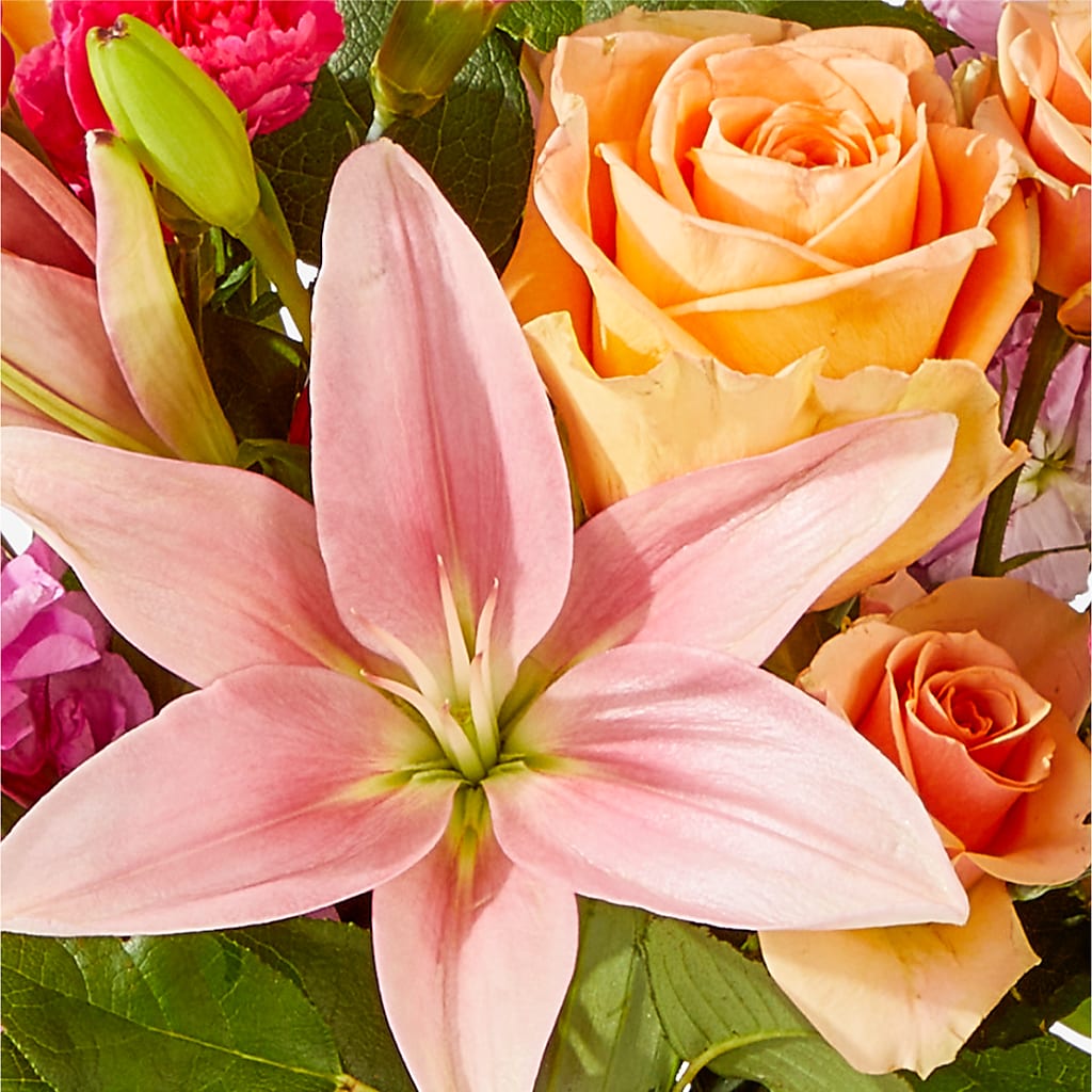 Bisous Bouquet –  Kenyon Ave Floral Co Inc, Wakefield RI